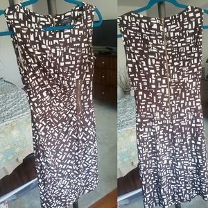 Sleeveless brown & white Tahari dress - US size 4